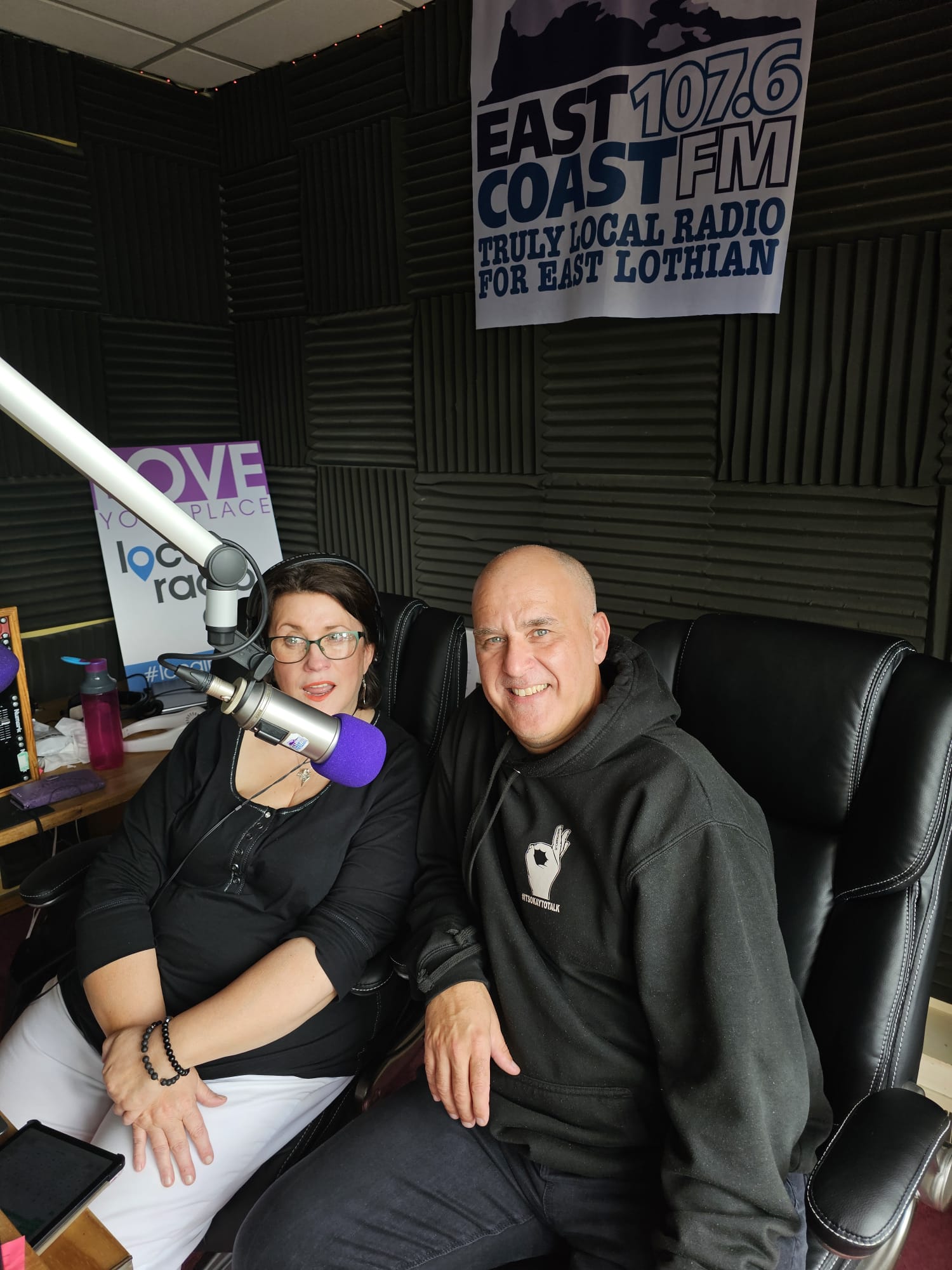 Colin Gourlay from ANDYSMANCLUB with Lorraine at East Coast FM